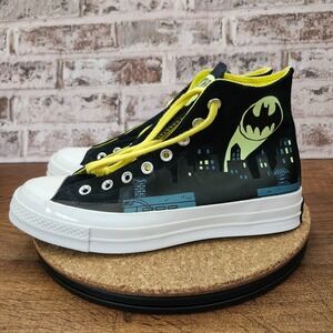 NEW Batman Shoes  Mens7.5 / Women' 9.5 Black Yellow Gotham City Converse Sneaker